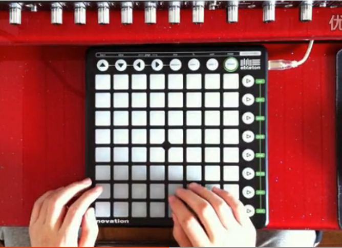 视频: 闲来无事·玩玩MIDI控制器·哈哈